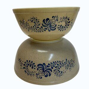 Homestead Pyrex nesting  Mixing Bowl Set Of 2 With Blue Floral Pattern 404 403